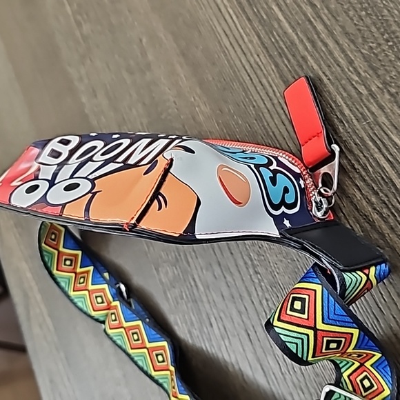 Graffiti Print Wide Shoulder Strap Shoulder Bag Fanny Pack Belt Bag. NWOT - Picture 6 of 14